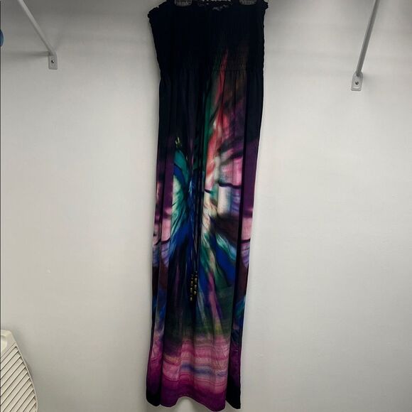 India Boutique Strapless Dress in Multicolor Design - Picture 1 of 5